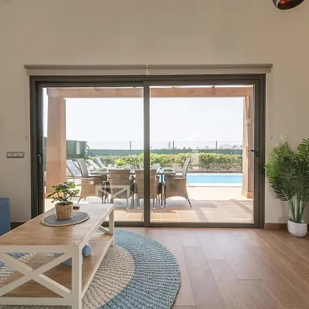 Lightbooking Pueblo Majorero Piscina Climatizada Villa Caleta De Fuste
