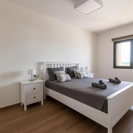 Lightbooking Pueblo Majorero Piscina Climatizada Villa *