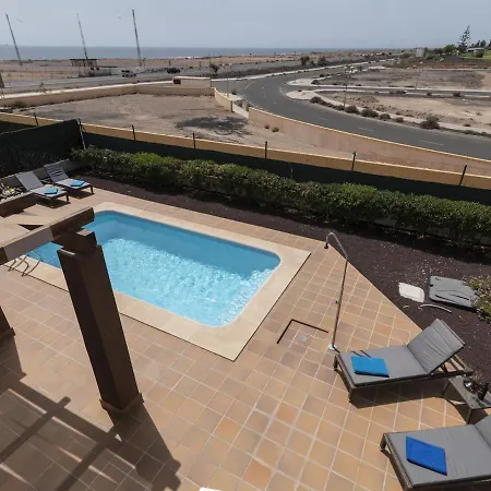 Lightbooking Pueblo Majorero Piscina Climatizada Villa Caleta De Fuste